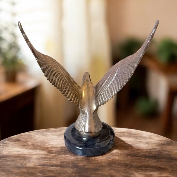 MCM Andrea By Sadek Majestic Brass Eagle Figurine Eagle Sculpture Marble Base - Picture 3 of 9
